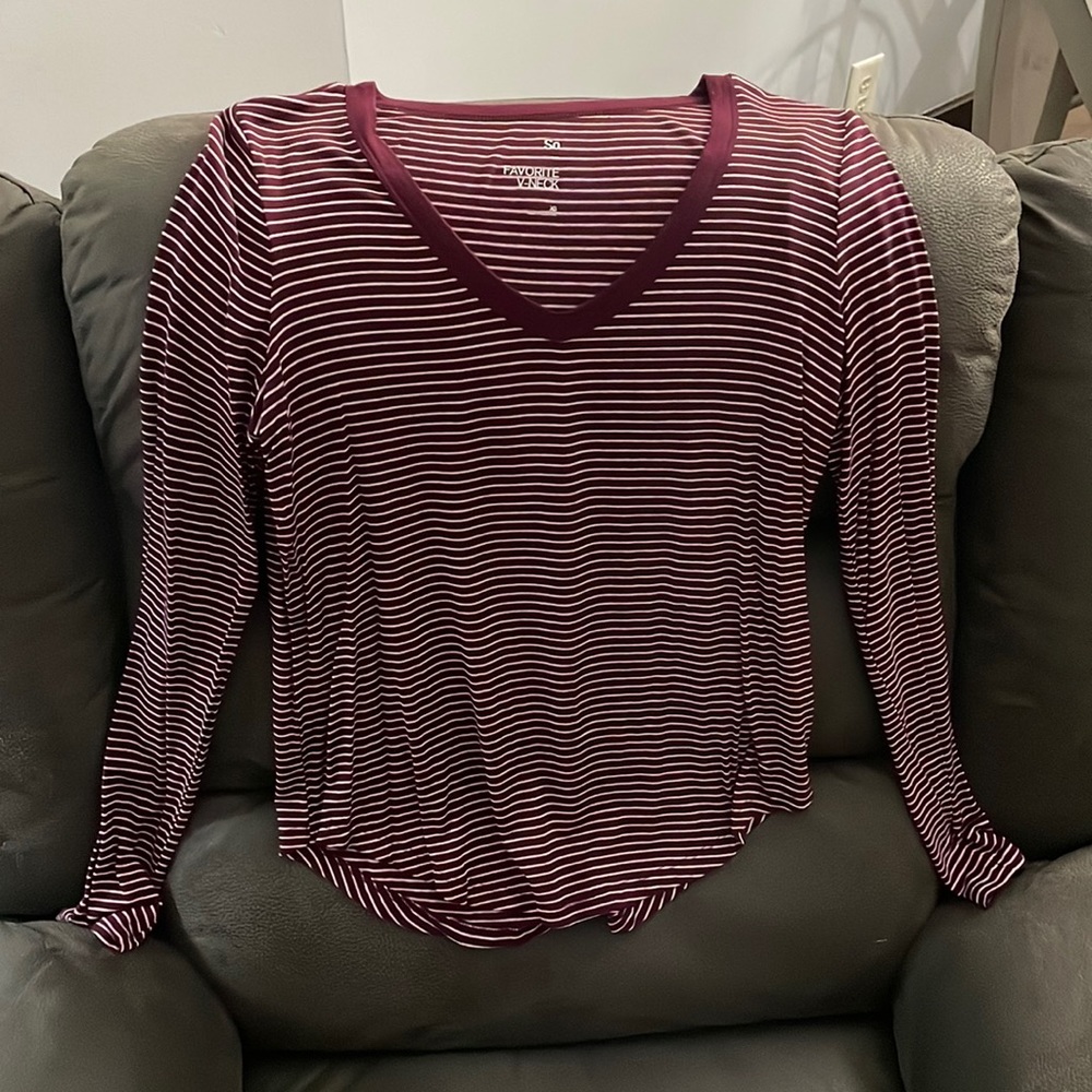 Long sleeve v neck